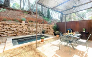 Image of House with heated pool in Roussillon