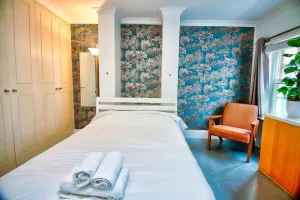 Image of Aldgate London City Boutique Cosy Studio 4