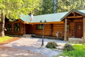 Image of Alpine Cabin, Ashford