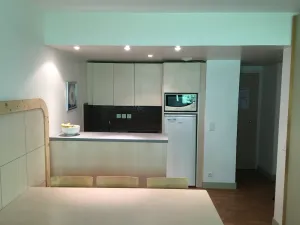 Image of Family friendly, 2 bedroom apt, comfortably sleeps 5 and very near the slopes