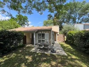 Image of Domaine de Bagard - Gîte FIGUIER 55m² 4\/8 pers Jardin