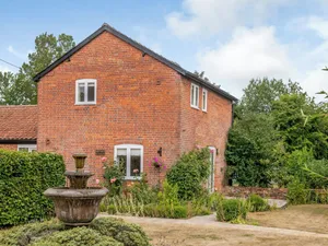Image of Coach House - Uk33307