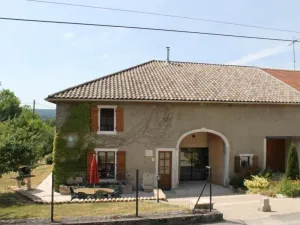 Image of Charming 3-Bed Gîte with Fireplace, Garage, and Sunlit Terrace in Brixey-aux-Chanoines