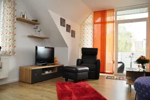 Image of Beautiful, friendly apartment, centrally located, a few minutes'