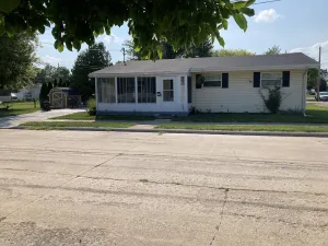 Image of Entire house two blocks from Lake Erie beach & one block from park\/playground
