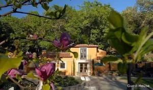 Image of Stunning Tuscan House in the Heart of Sonoma's Wine Country