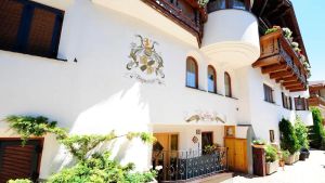 Image of STEINBOCK by Summit Residence