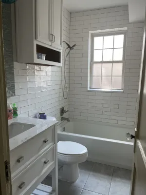 Image of \"Downtown Apartment:  Perfect Location with Easy Access to Everything!\"