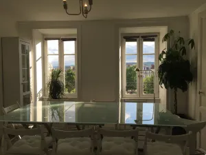 Image of Le Jardin Darcy Liberté Hyper centre gare-ville parking public payant dans la rue