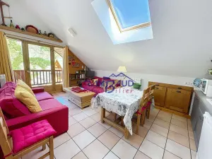 Image of Charming 3 rooms - Swimming pool - Covered parking