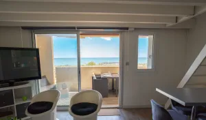 Image of Vias-Plage - Appartement climatisé avec piscine face à la mer