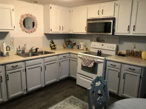 Image of Breakfast Included in Country Cottage King Suite