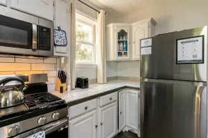 Image of Near Riverwalk & Downtown- Briarwood Beauty