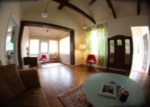 Image of Fondren Cottage - close to restaurants, hospitals. Cozy & comfy!