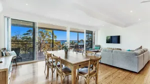 Image of Luxury on Dutchmans Beach