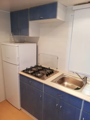 Image of AIR-CONDITIONED MOBILE HOME SLEEPS 4\/6