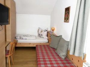 Image of Single room with shower and toilet 3 - Gästehaus Sonnenheim