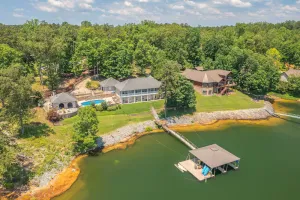 Image of Lake Life 105: 5  BR, 3.5  BA House in Arley, Sleeps 16