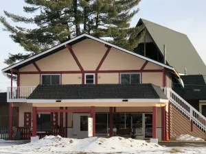 Image of Sun N Snow Hotel