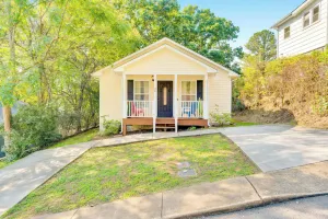 Image of Bungalow Charmer with private Hot Tub!