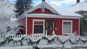 Image of Adorable 1903 Victorian in the Heart of Glenwood Springs Downtown.