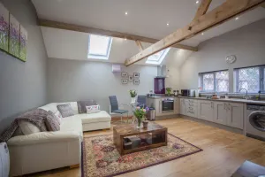 Image of HEREFORDSHIRE - Little Oak - Charming Cottage in Rural Location North of Hereford - Sleeps 2 - Ideal For A Cozy Trip Away