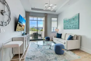Image of Upscale condo, close to Gulf with W\/D, balcony, snowbird and pet friendly