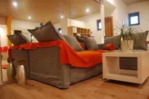 Image of Nürtingen: spacious loft-style apartment between orchards and Neckar