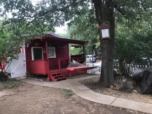 Image of Cozy, Cheerful & Charming Cabin - Historic Julian