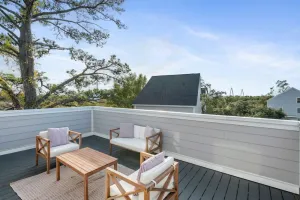 Image of Bridge View - Luxury Home w\/ Rooftop Patio