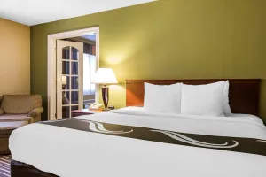 Image of Quality Inn & Suites Columbia I-70
