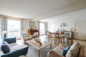 Image of In the heart of the port, unique view, flat for 6