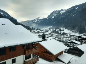 Image of Comfortable apartment close to the slopes and shuttle service
