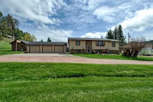 Image of Downtown Custer &  neighbor to Rock Crest Lodge