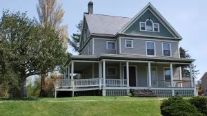 Image of Commanders Quarters Historic Home in Hammond – Sleeps 18
