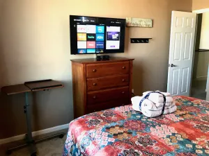 Image of Room in a nice neighborhood