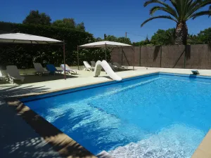 Image of Apartment in a quiet, private estate with swimming pool, tennis court and petanque area