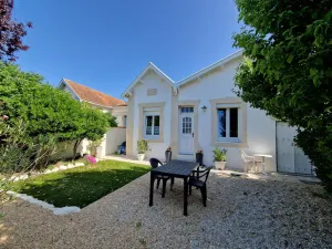 Image of Villa for 5 in Châtelaillon-Plage, garden, near center and beach