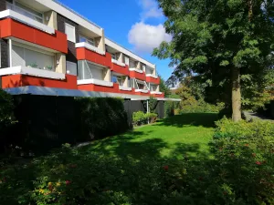 Image of Apartment Laser