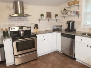 Image of Cozy Country Home 4 Blocks From the Lake