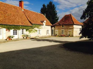 Image of Old Farmhouse with large pool