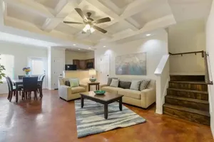 Image of 20% OFF Updated 3BR 2.5BTH Townhome - Pet-friendly - Fast WiFi-Driveaway Parking
