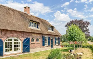 Image of 2 Bedroom Awesome Home In Loon Op Zand