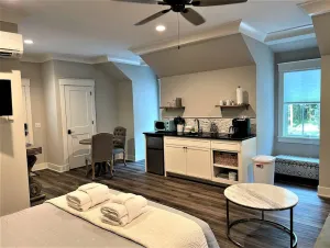 Image of 50 Stock Farm Rd - Charming Old Town Bluffton