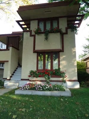 Image of Frank Lloyd Wright-Designed House In Milwaukee, WI, 4 Bed 2.5 Bath, Sleep10