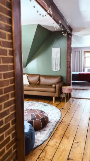 Image of The Attic: 2br - 1bth - 4 guests