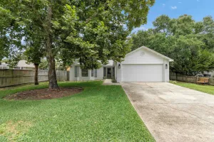 Image of Boat House | Boat Ramp, Grill, 1mile to Beach!