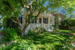 Image of Private Hot Tub\/Short Walk to Downtown