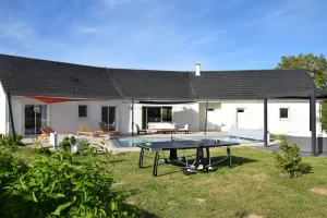 Image of La maison du grand champ avec piscine proche du PAL