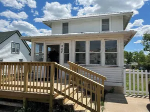 Image of Large Centrally Located Home